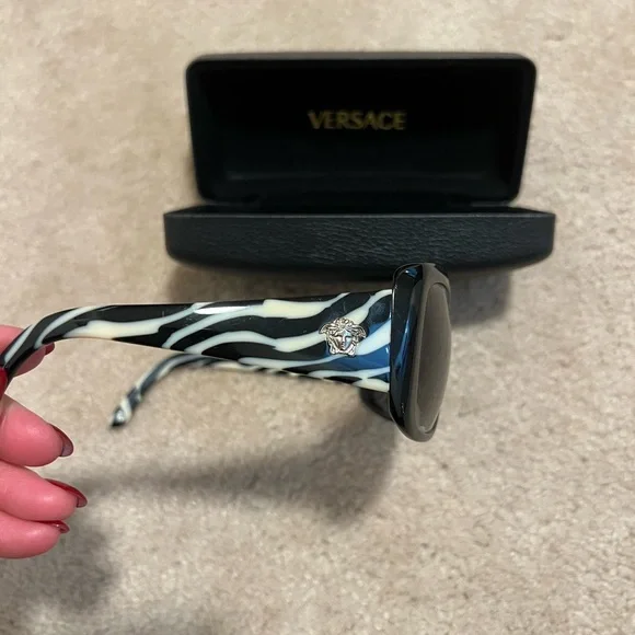 Versace Black Sunglasses for Women - Picture 4 of 8